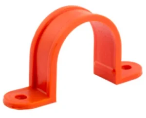 abrazadera conduit pvc 20mm