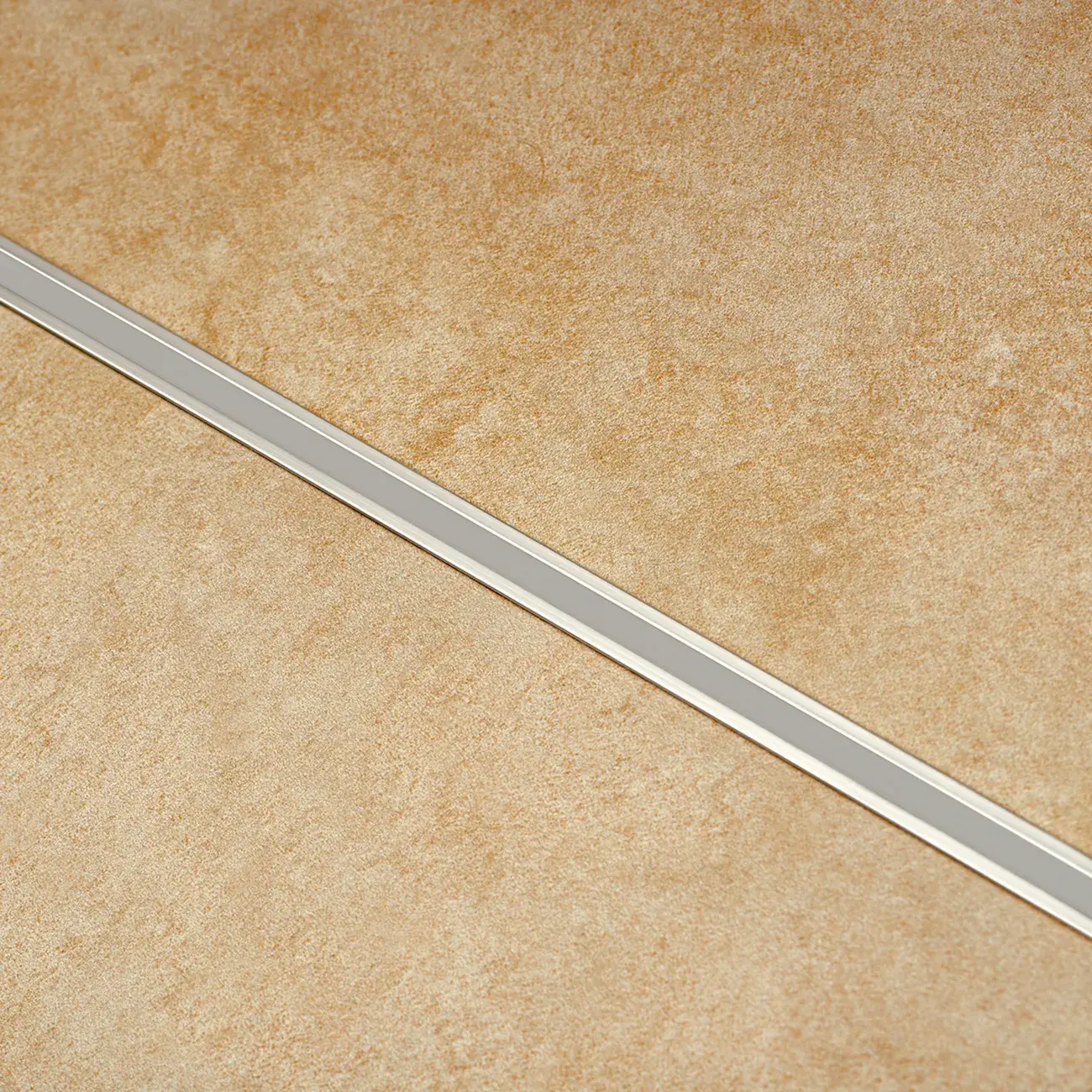 junta de dilatacion aluminio 10mmx2,50m gris 1765 - Imagen 3