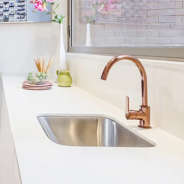 monomando lavaplatos vertical arona cobre stretto - Imagen 2